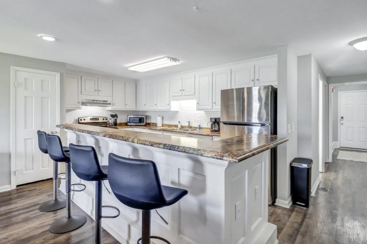 Eagle'S Landing Loft-Downtown Above Bull & Barrel Apartment Statesboro Luaran gambar