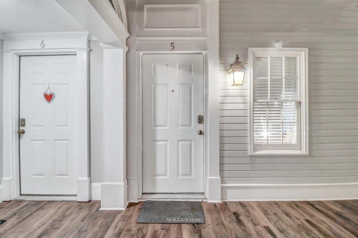 Eagle'S Landing Loft-Downtown Above Bull & Barrel Apartment Statesboro Luaran gambar